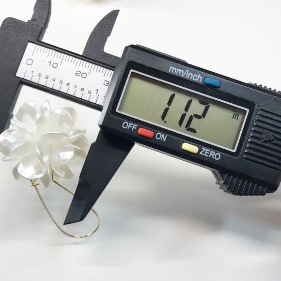 Elegant Cluster Earrings Jewelry Gift For Women White Flower Ball Drop Cluster - Picture 4 of 10